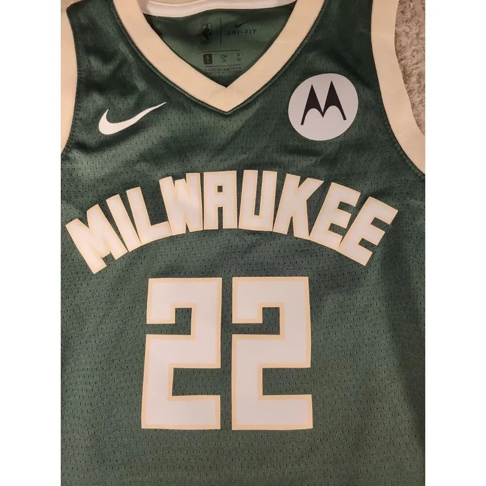 Nike Khris Middleton Milwaukee Bucks Youth Small Jersey NBA Basketball Boys